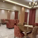 شقه مفروشه فرش فندقى فاخر غرفتين مكيفه بالكامل بجوار فندق راديسون بالقرب من مطار القاهره Fully Furnished Flat In Heliopolis Sheraton District Closed Raddison Blue Hotel And Cairo Airport